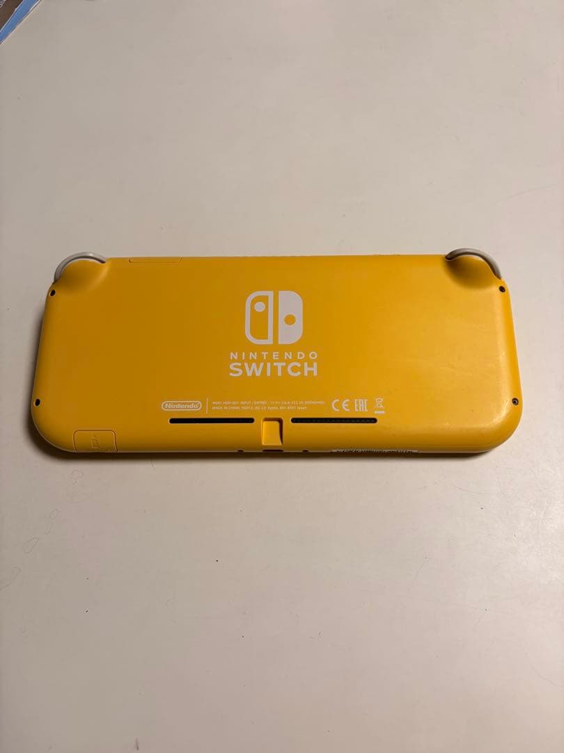 さ*こ様 Nintendo Switch Lite イエロー 本体