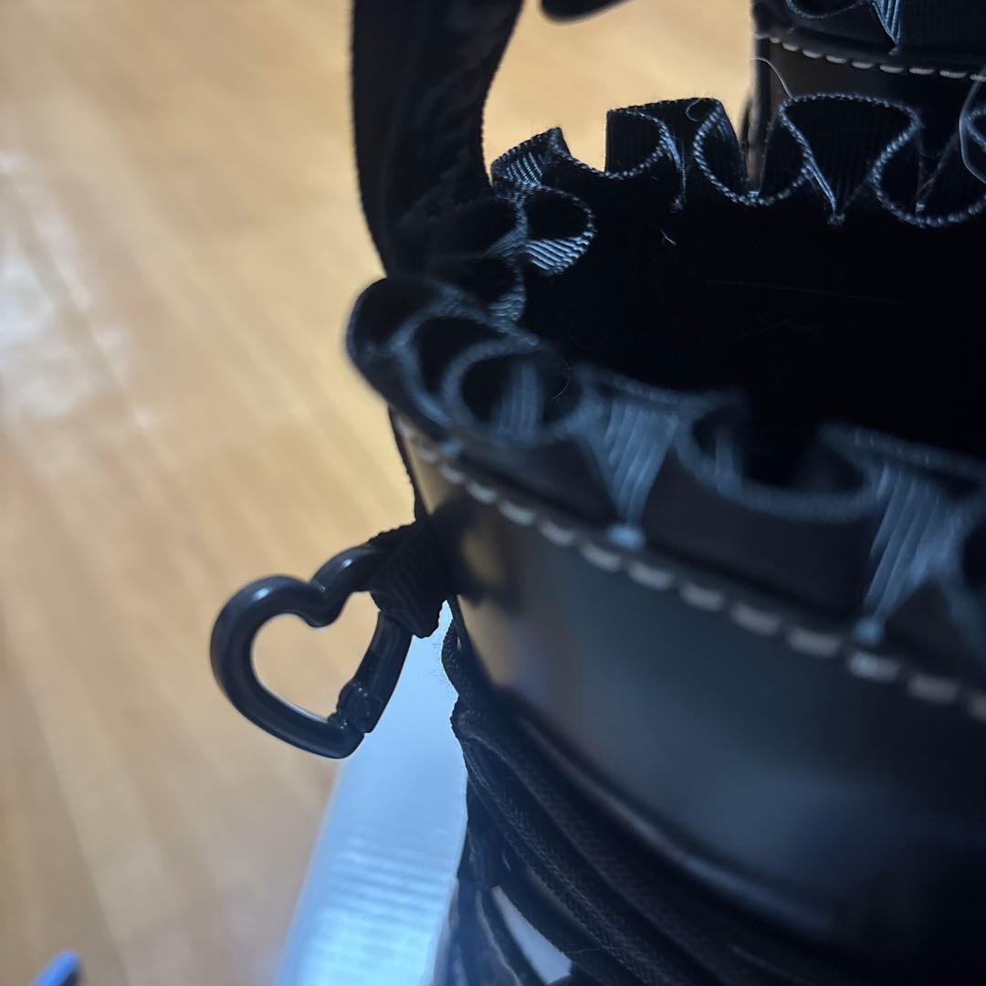 Dr.Martens/JADONFRRILL8ホールブーツフリル付き厚底未使用品