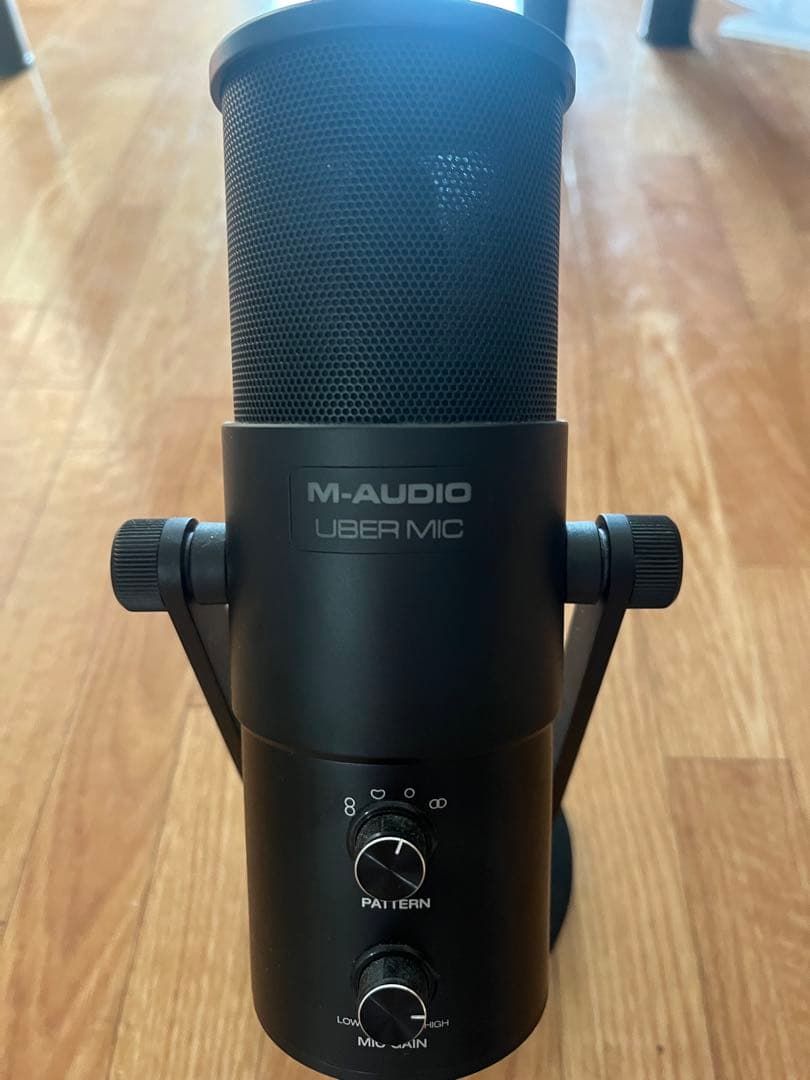 【美品】M-AUDIO UBER MIC コンデンサーマイク