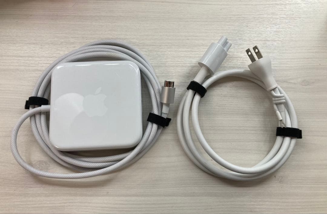 Apple iMac Power Adapter 143W A2290 シルバー