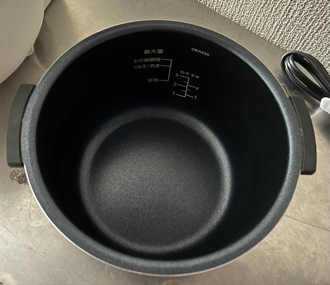 美品　23年製TIGER COOKPOT電気圧力鍋　COK-A220 2.2L