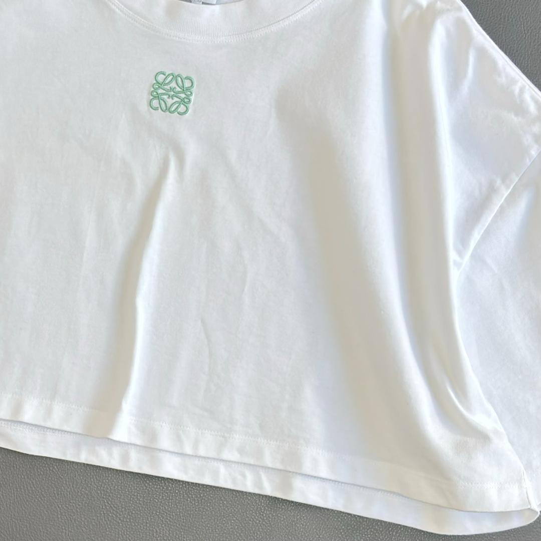 ロエベ アナグラム刺繍ロゴ クロップド 半袖Tシャツ 白 サイズL tw4