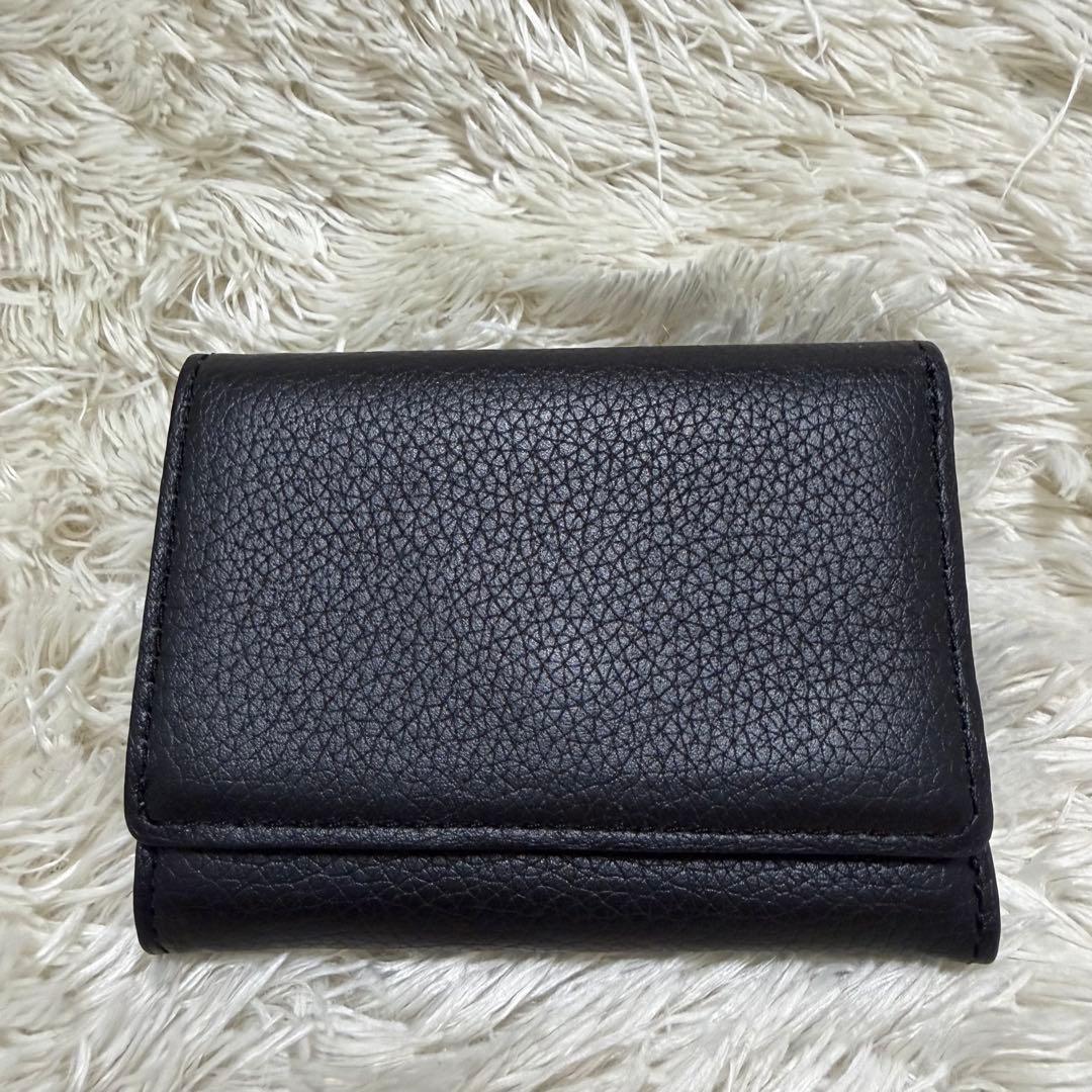美品✨マリークワント　シーリングデイジーレター ミニウォレット　黒　レザー