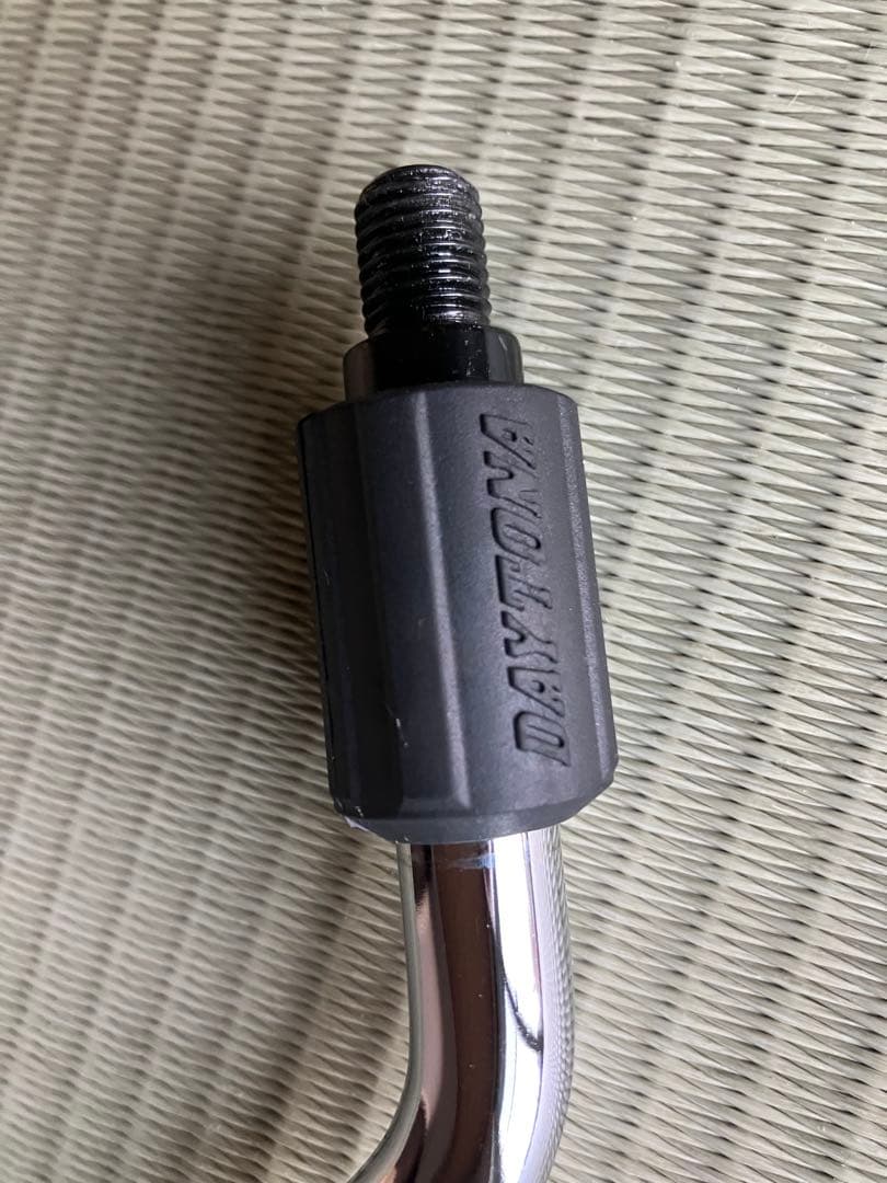 エ*イ様 DAYTONA（デイトナ）ラウンド型ミラー2個（正ネジ10mm）新保安