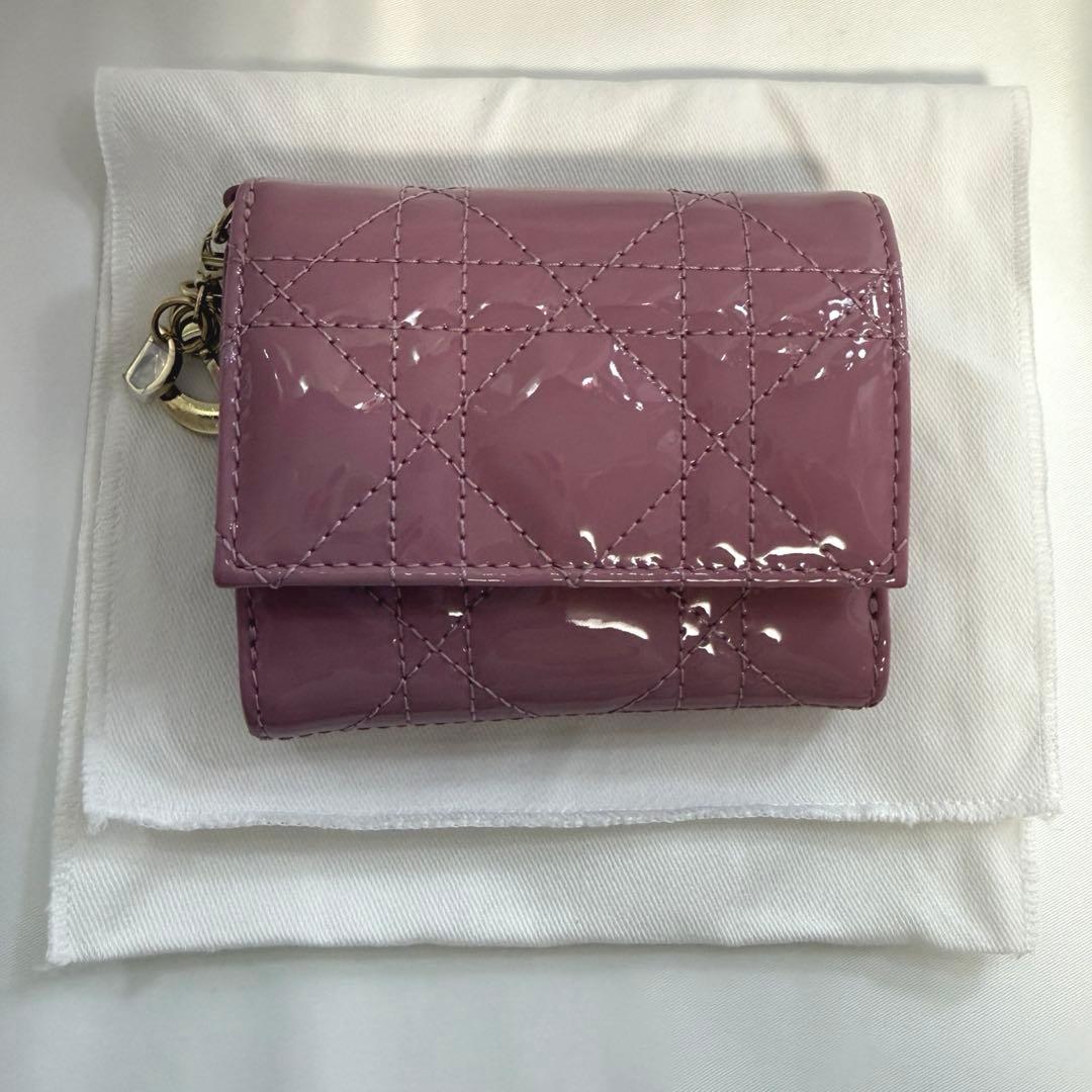 Lady Dior ロータスウォレット 三つ折財布