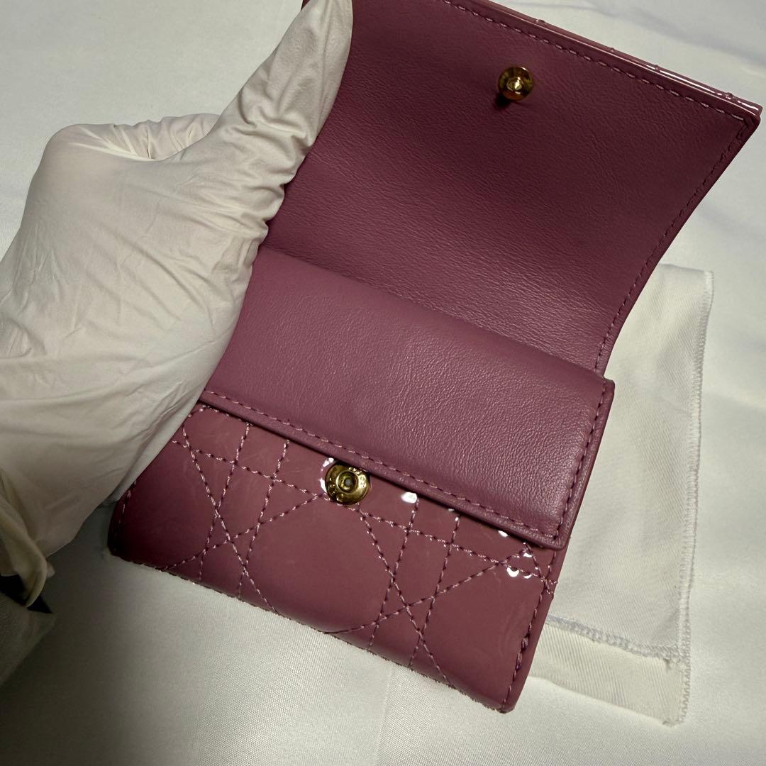 Lady Dior ロータスウォレット 三つ折財布