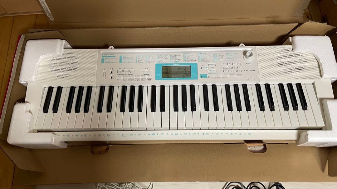 CASIO 光ナビゲーションキーボード 61鍵 LK-128