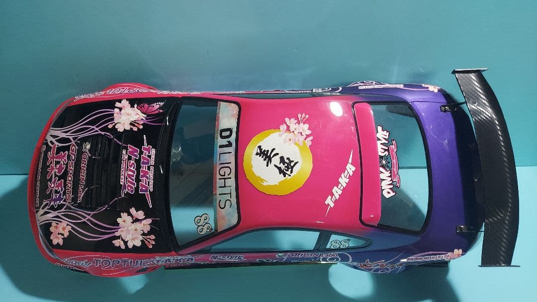 ADDICTION製S15シルビア　D1Lightsレプリカボディ