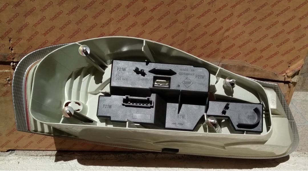 986ボクスター　テールランプ　左右セット