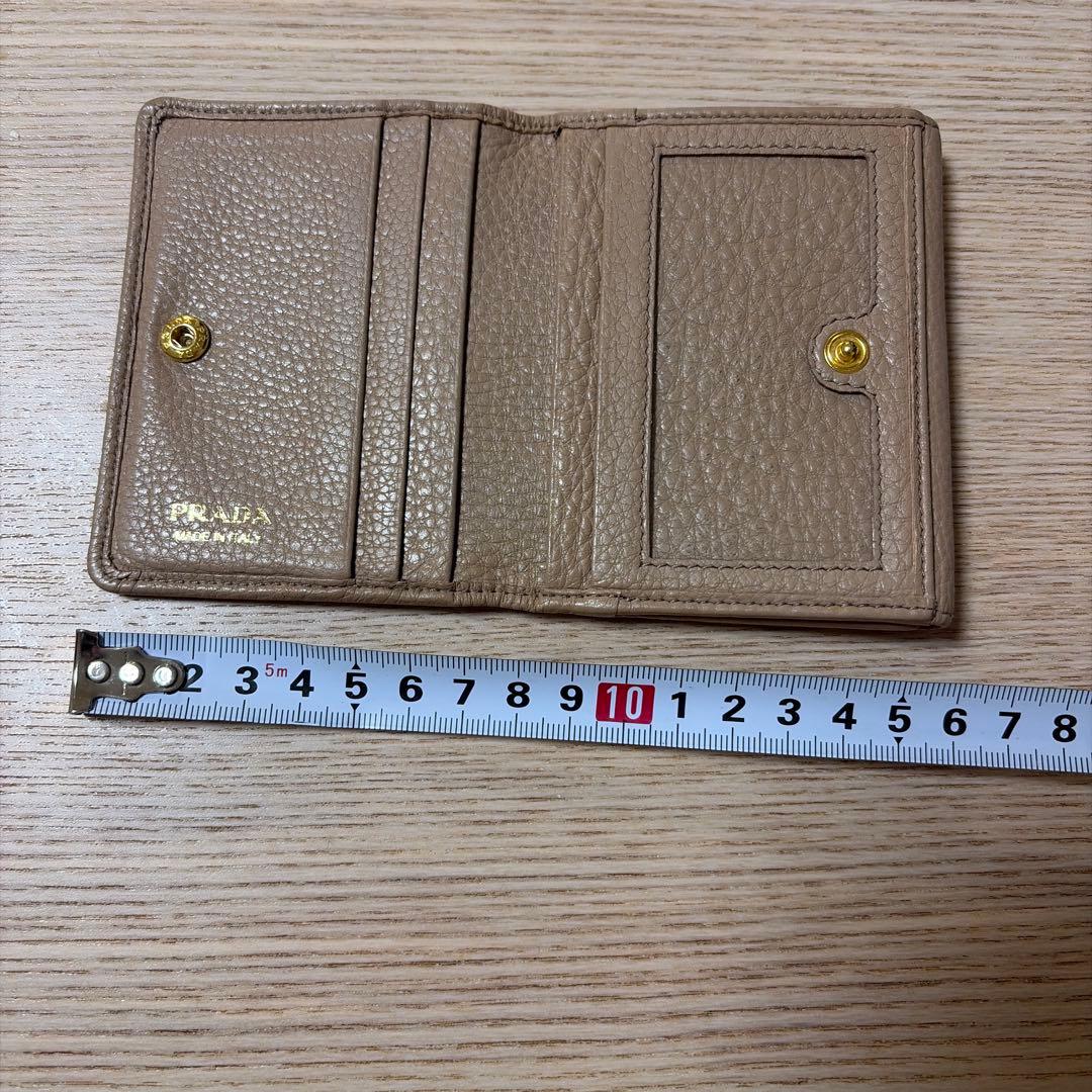 【PRADA】三つ折り財布 レザー ベージュ コンパクトウォレット ミニ財布