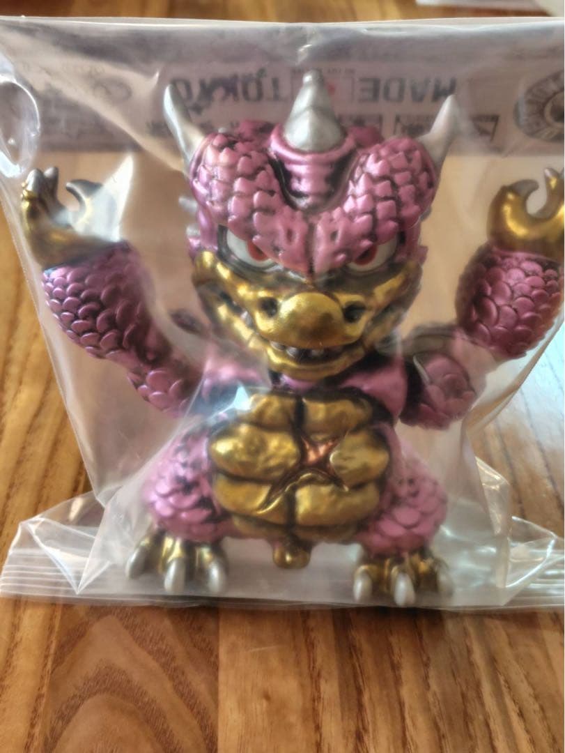 TOY SOLDIER 珍龍 ピンク 後藤彩色所 ソフビ インディーズ