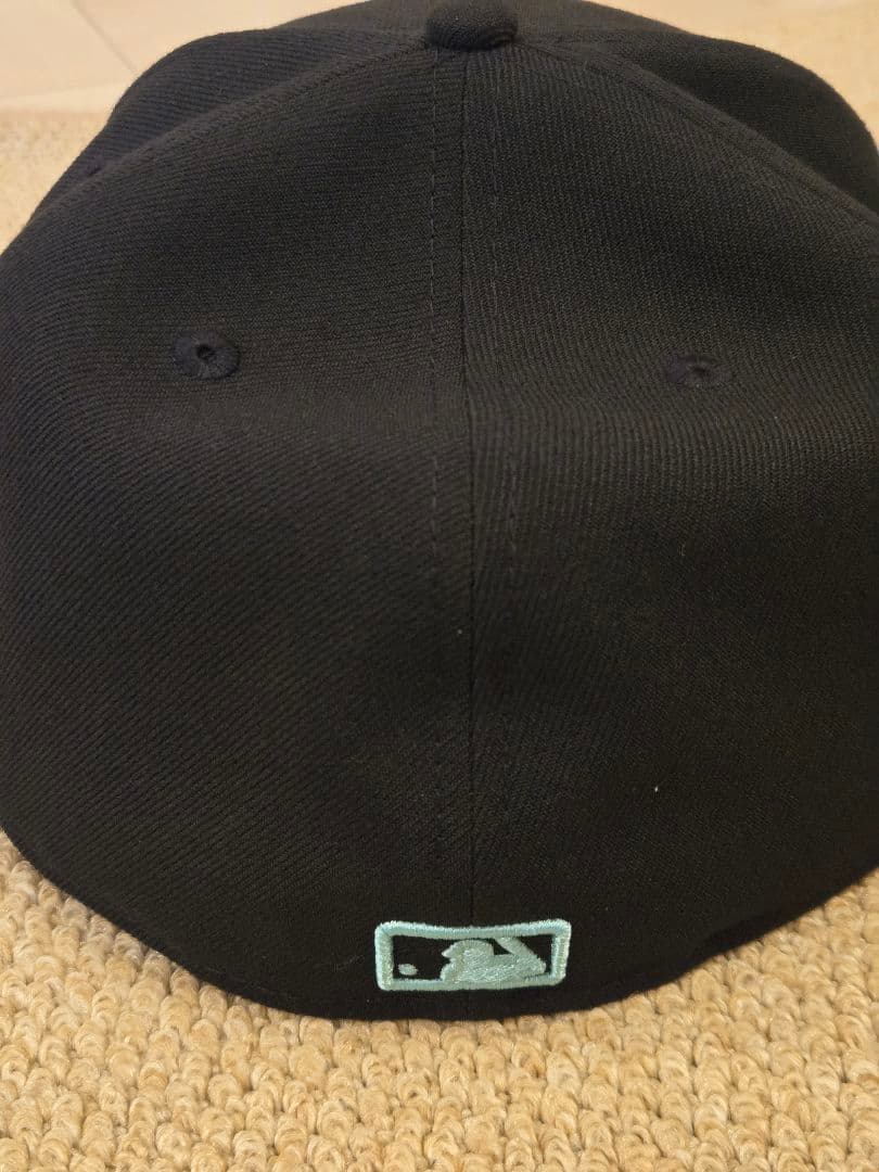 NEW ERA gifthat別注 59FIFTYドジャース ティファニー