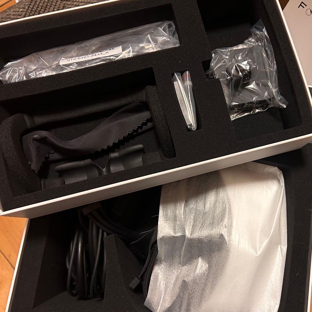未使用品 VRゴーグル FOVE 0 アイトラッキングヘッドセット
