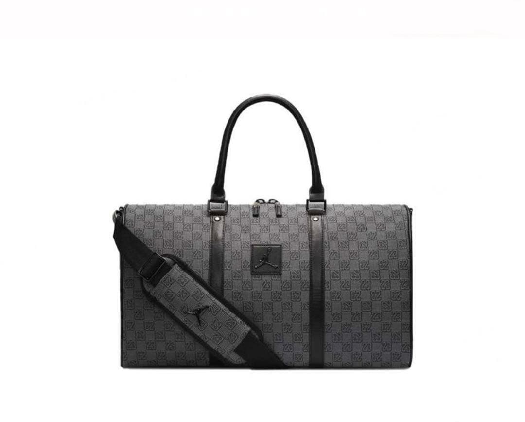 バッグ Jordan Monogram Duffle Dark Smoke Grey