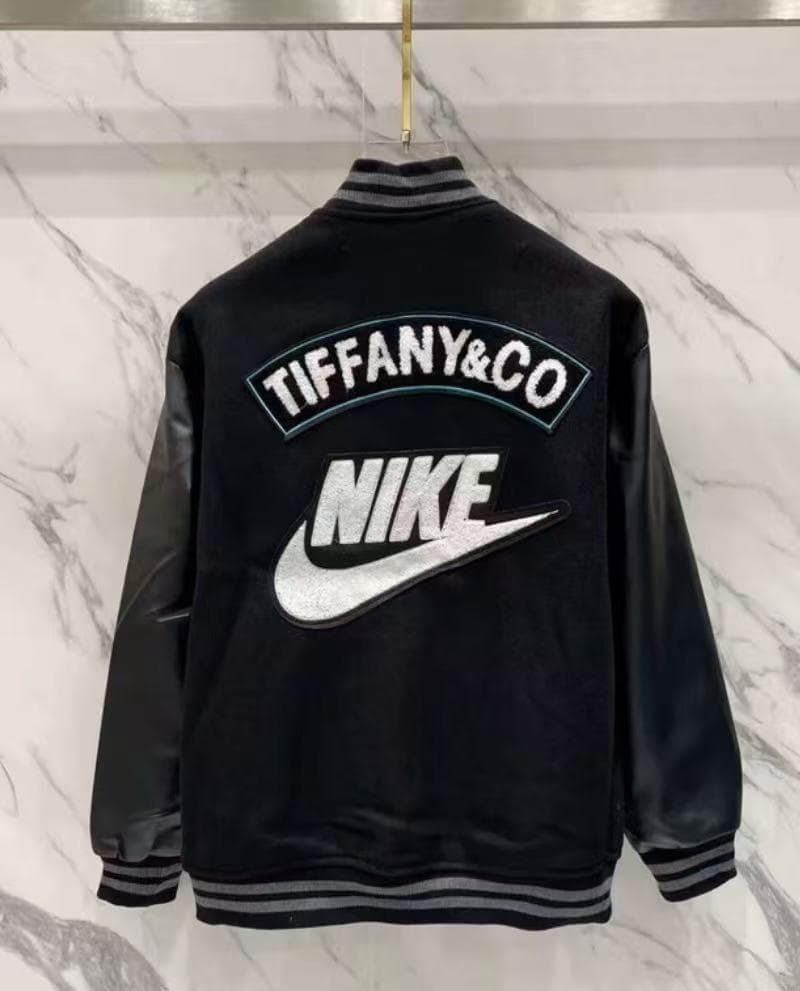 Nike Tiffany & Co. スタジャン
