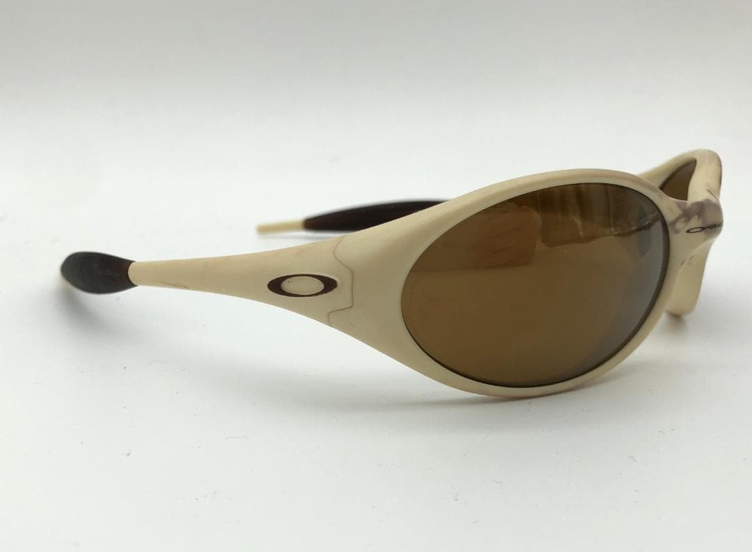 2*t様 Oakley アイジャケット サングラス アイボリー