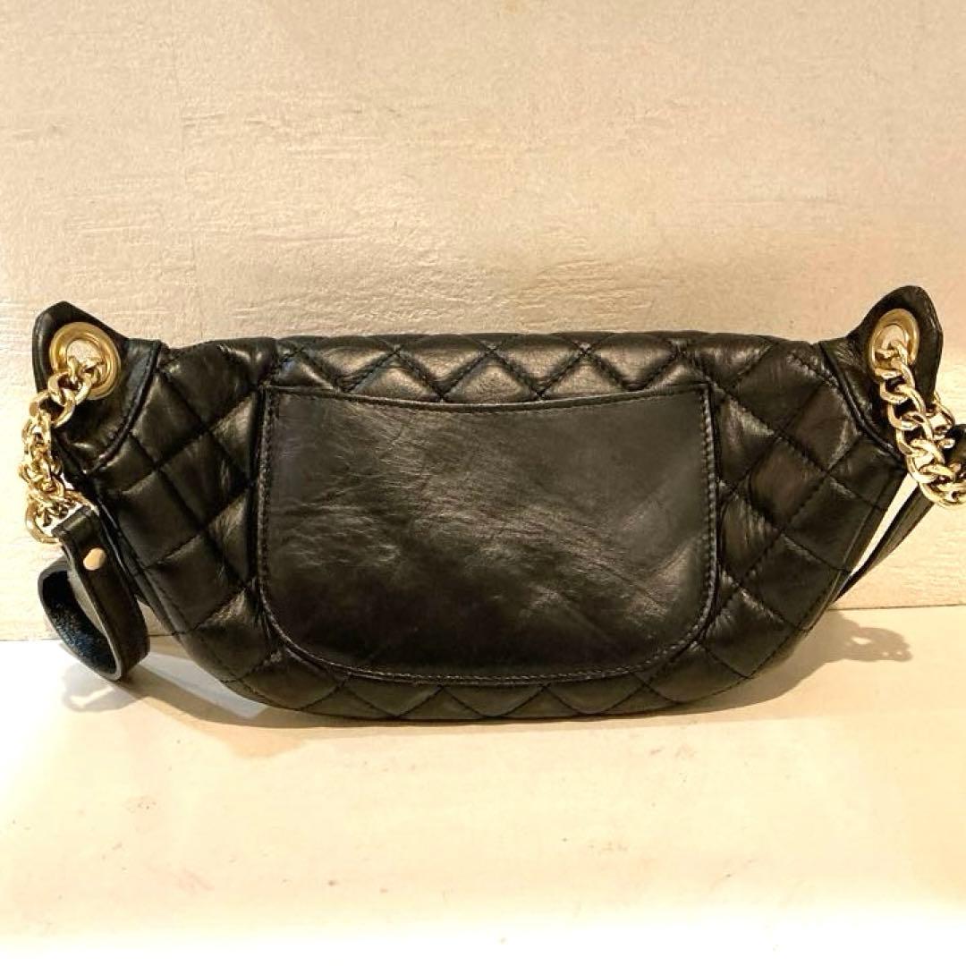 【美品】AULENTTI キルティング　ウエストバッグ　ボディバッグ　黒