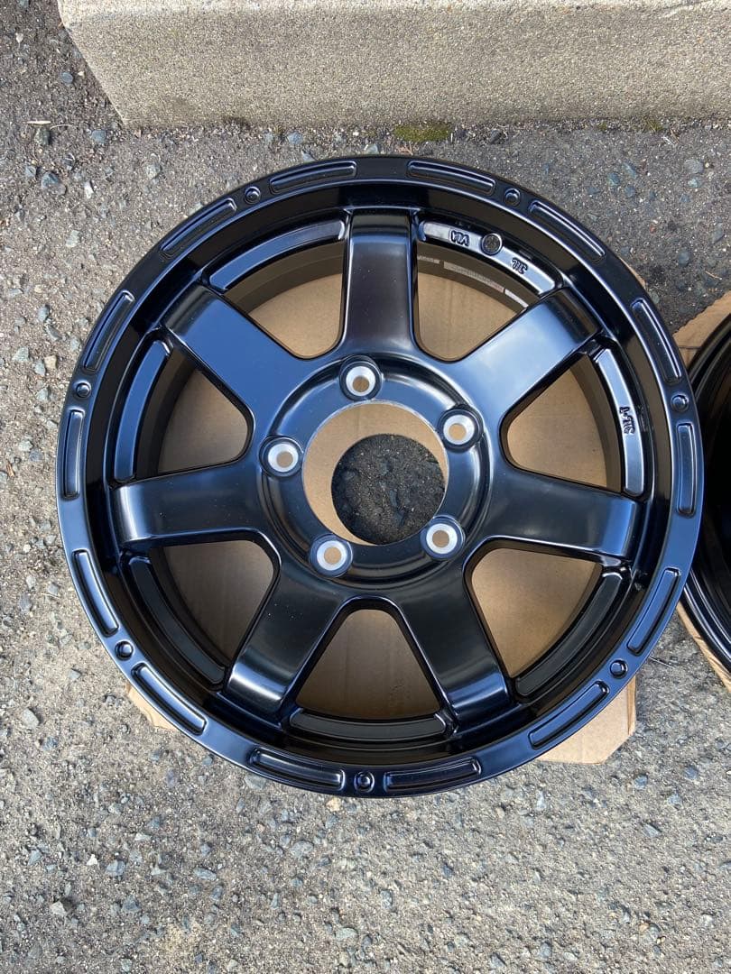 新品未使用　ジムニー　アルミホイール　ツア消し黒　16インチ