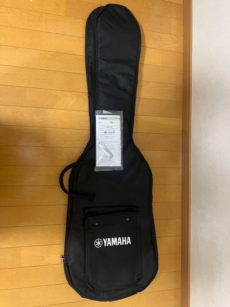 ベース YAMAHA TRBX504
