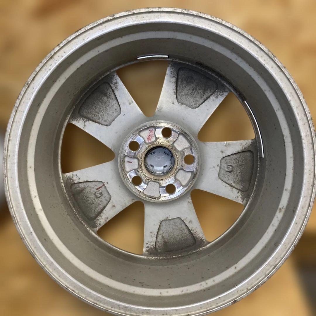 トヨタ 60ハリアー純正17インチ ホイール　４本セット　ナット付き