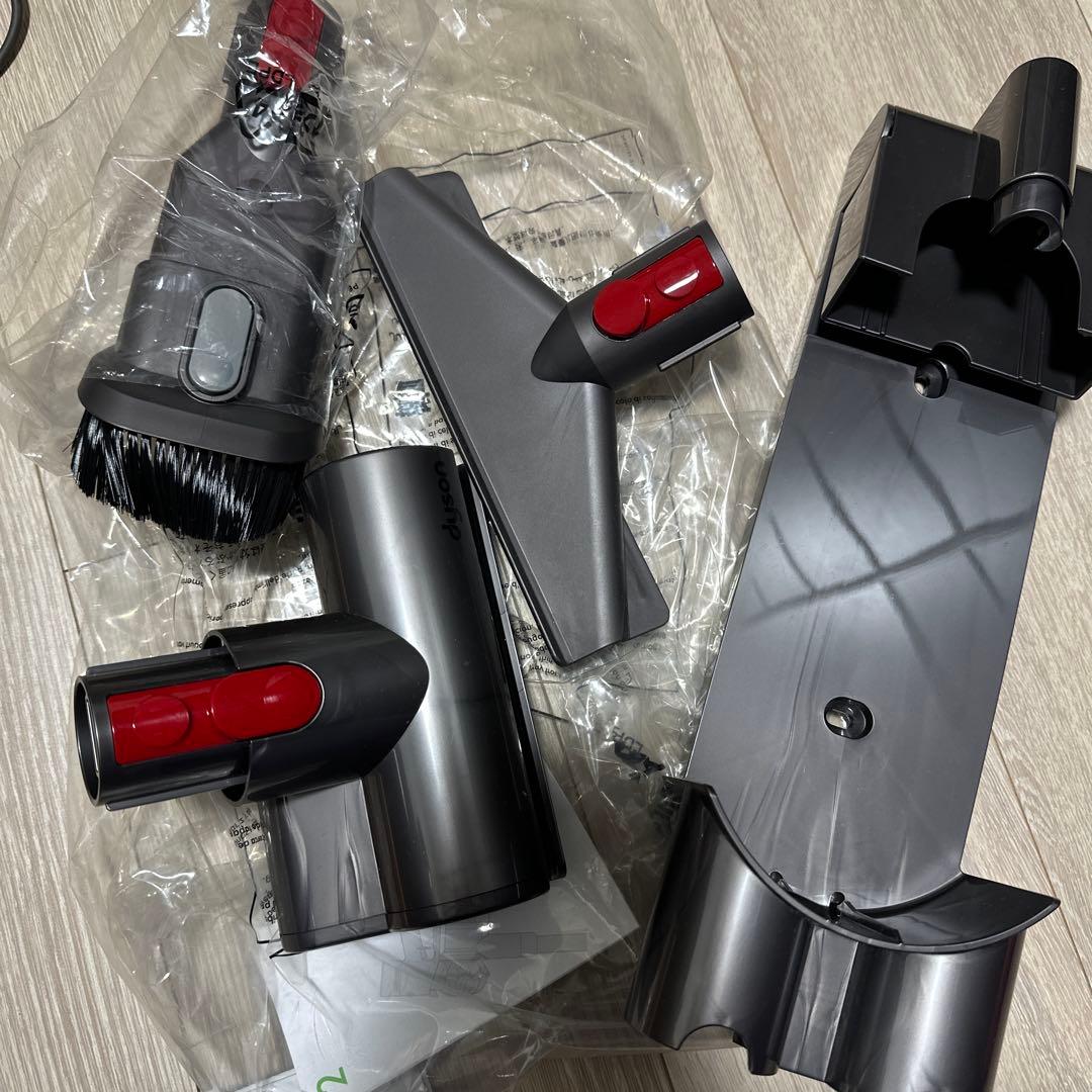 Dyson v8 fluffy extra 一式セット