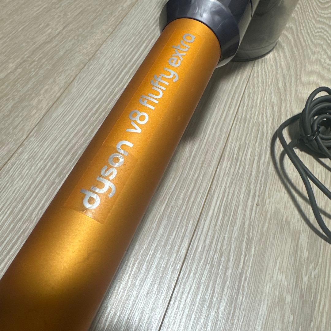 Dyson v8 fluffy extra 一式セット