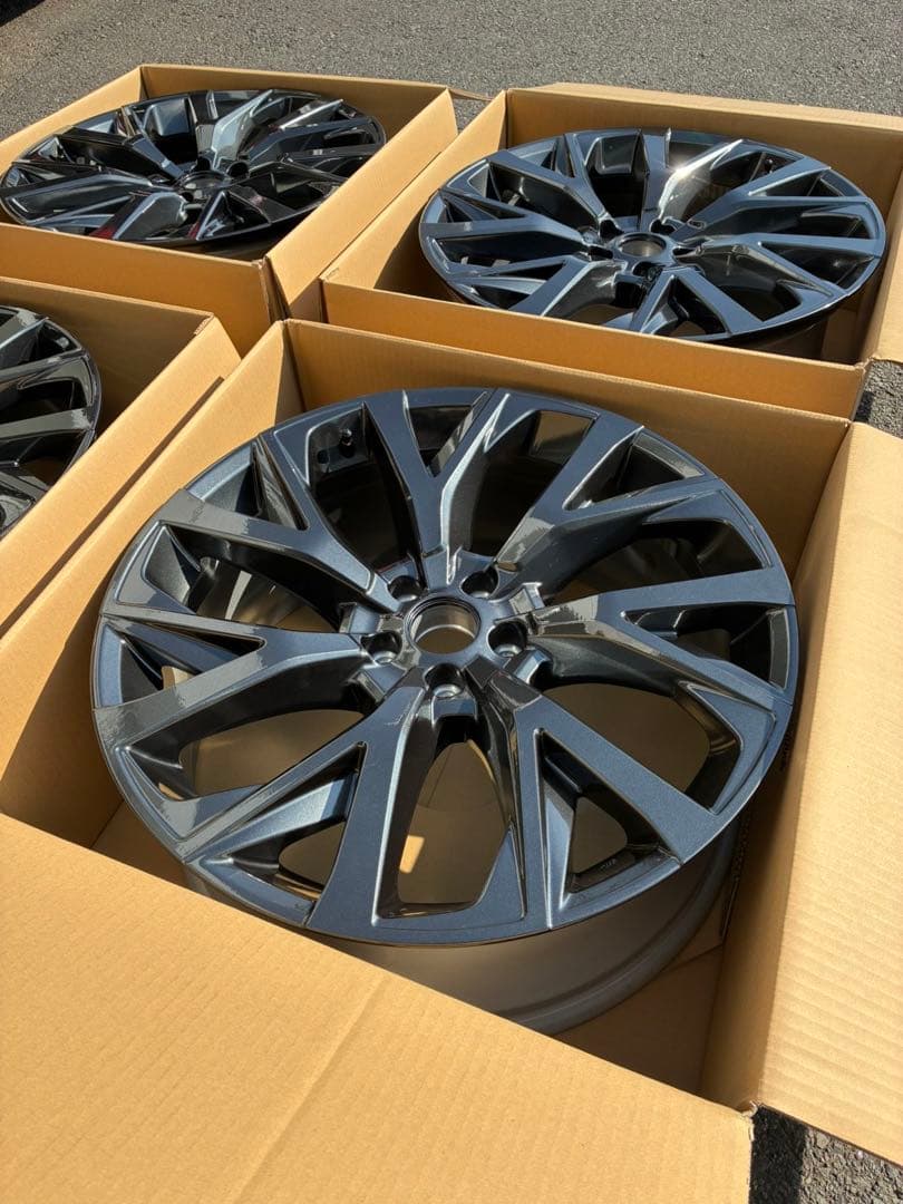 パ*ラ様 【新車外し 美品】トヨタ クラウンエステート Z 純正 21インチ 4