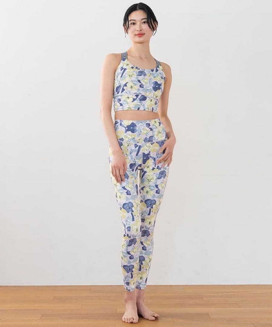 新品☆【SUKALA】ミックスフラワープリントレギンス