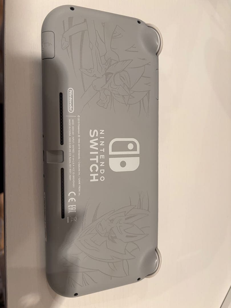 Nintendo Switch Lite ポケモン ザシアン・ザマゼン