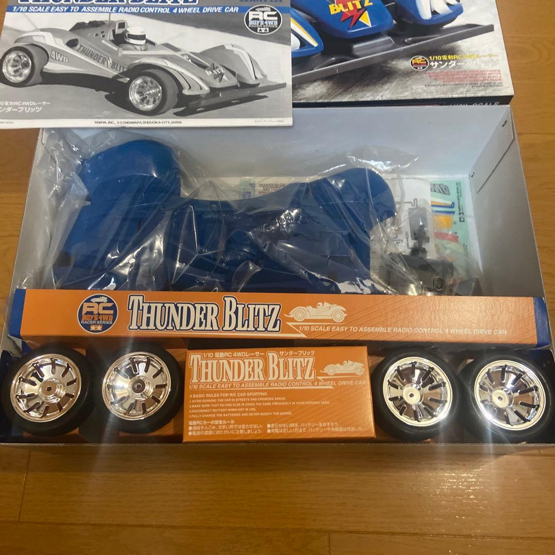 TAMIYA THUNDER BLITZ 1/10 RCカー