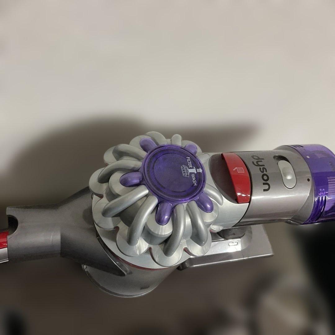47 『分解洗浄済み』動作確認済　ダイソンDyson V8　SV10 sv25