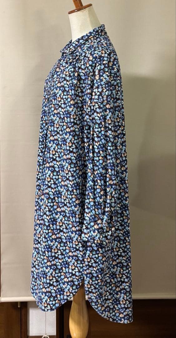美品 shower party 日本製 ゆったりコーデュロイ 小花 シャツワンピ