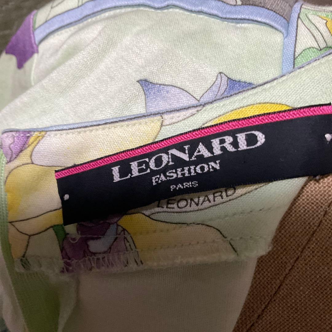 レオナール 半袖Tシャツ 薄緑色