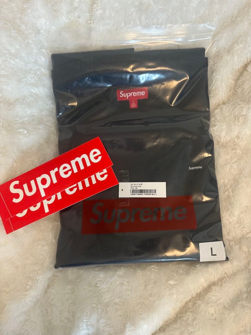 トップス supreme