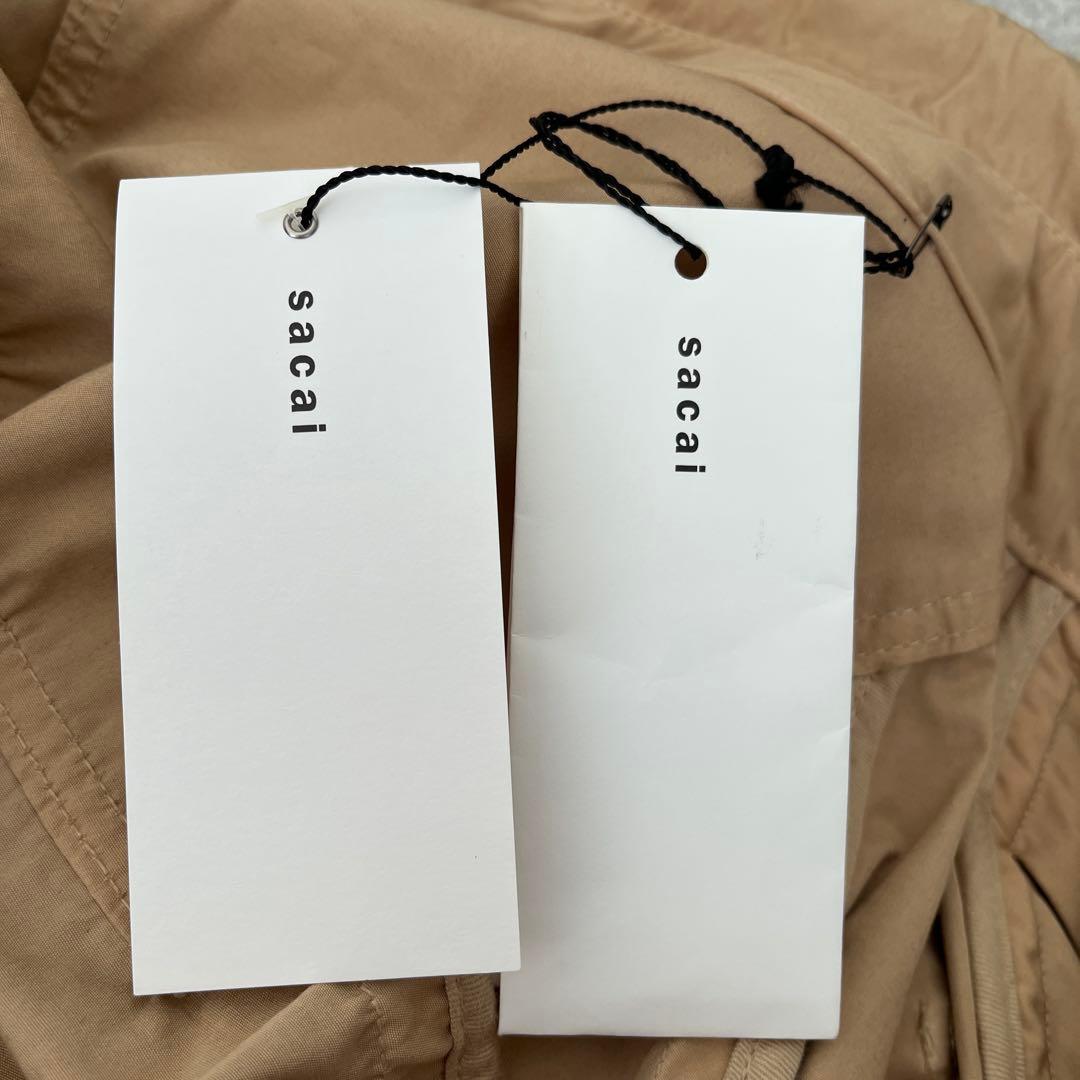 新品未使用　sacai 　ベージュ トレンチコート