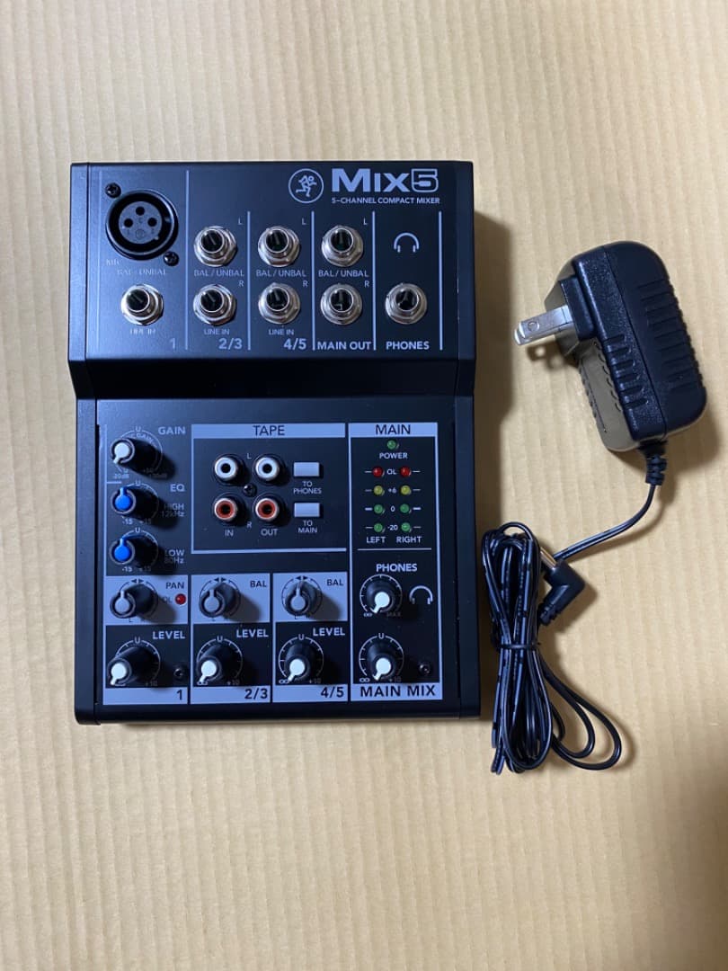 MACKIE ( マッキー ) / MIX5 コンパクト・アナログミキサー