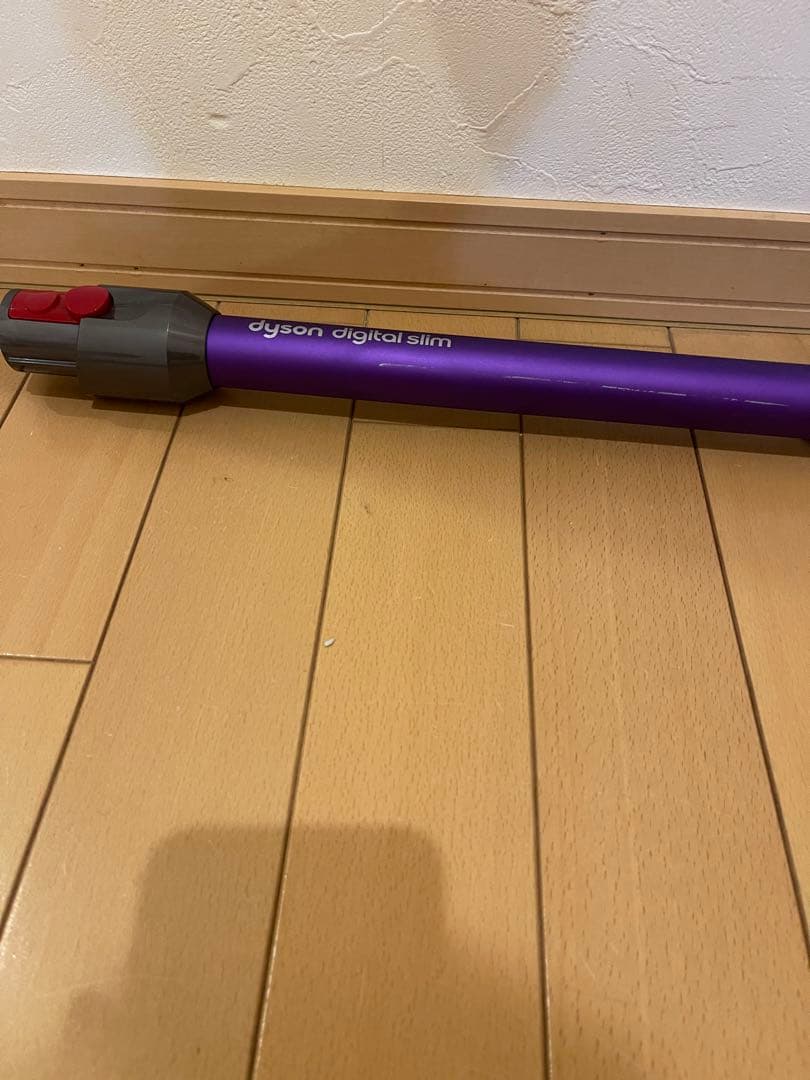 Dyson ダイソンSV18 V12美品 清掃済み