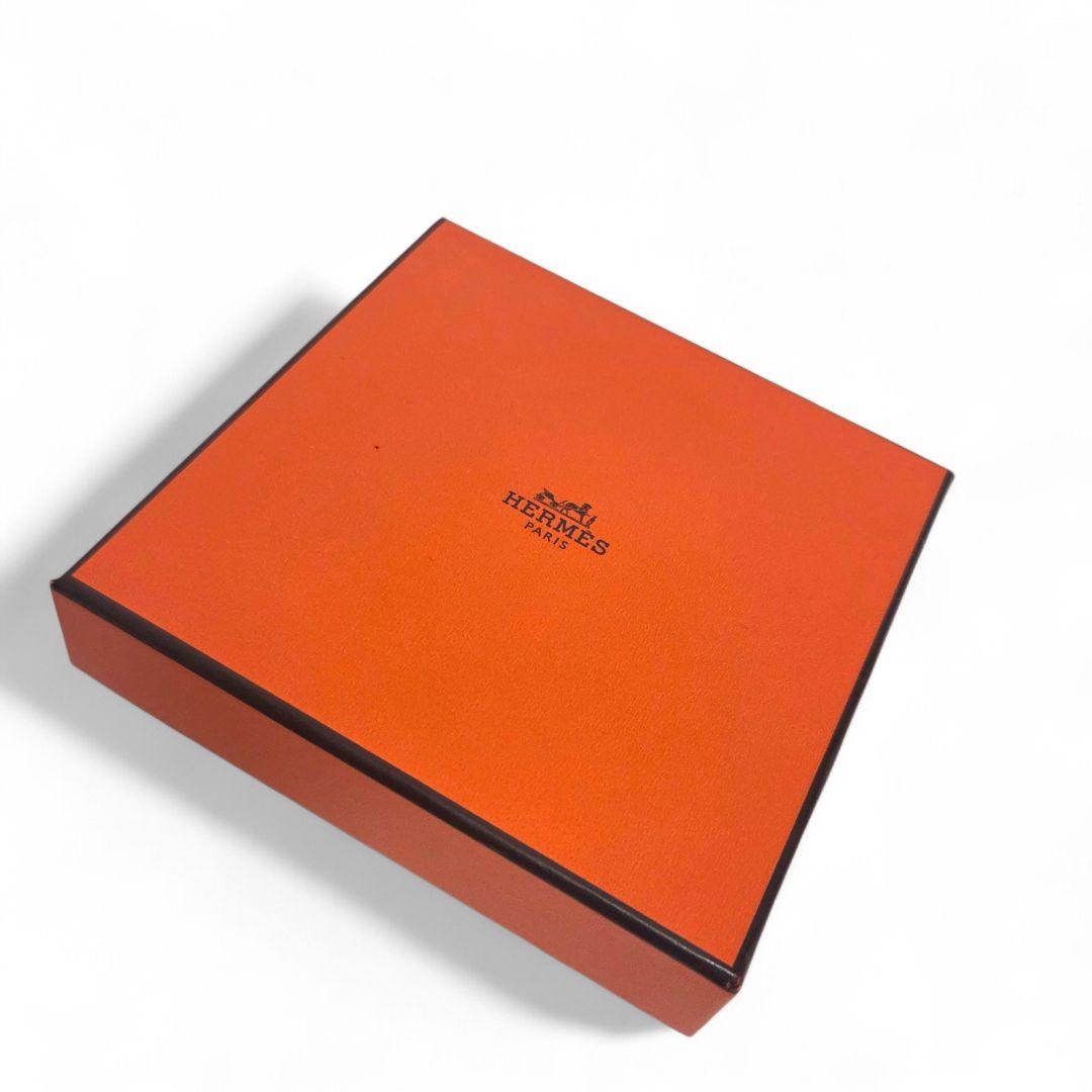 HERMES UN JARDIN SUR LE TOIT 15ml 3本 箱あり