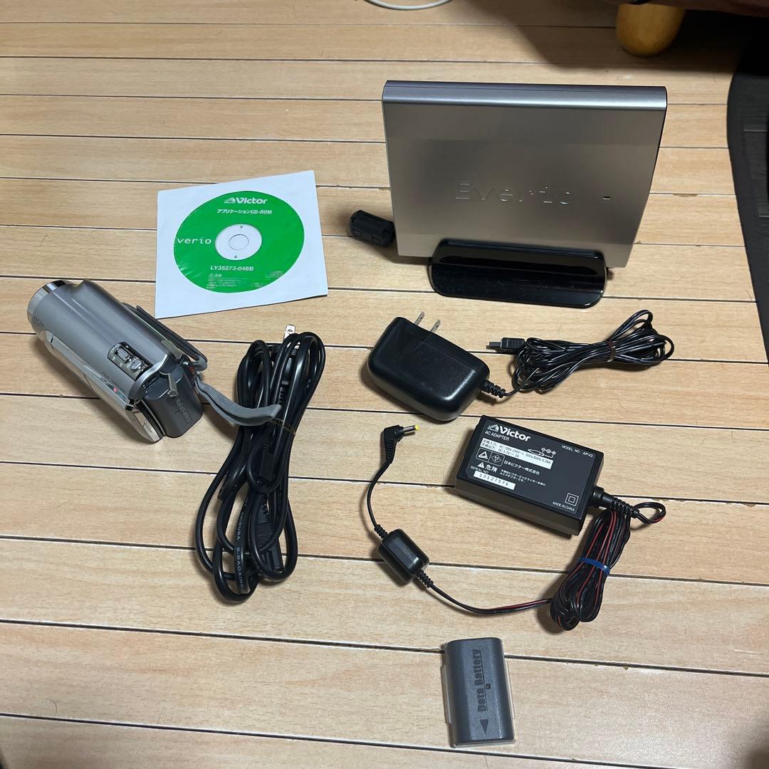 Victor ビデオカメラ 本体と付属品一式