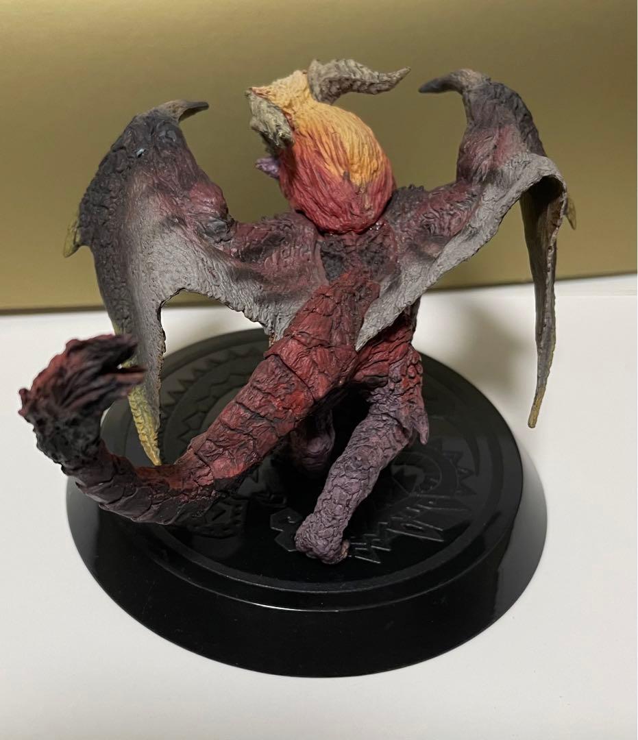 モンスターハンターフィギュア　まとめ売り　メル・ゼナ(血氣活性状態) 追加