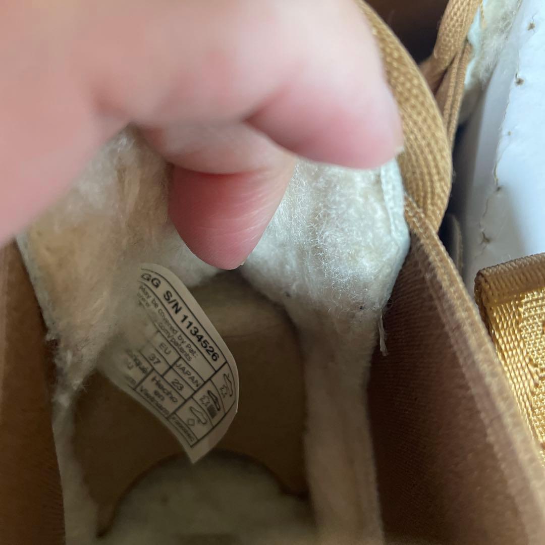 UGG W CLASSIC MINI PLATFORM 23㎝