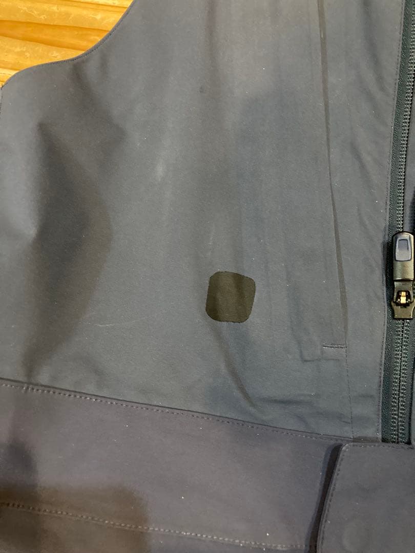 Burton AK フリーバードビブ ビブパンツ ゴアテックス スノーボード