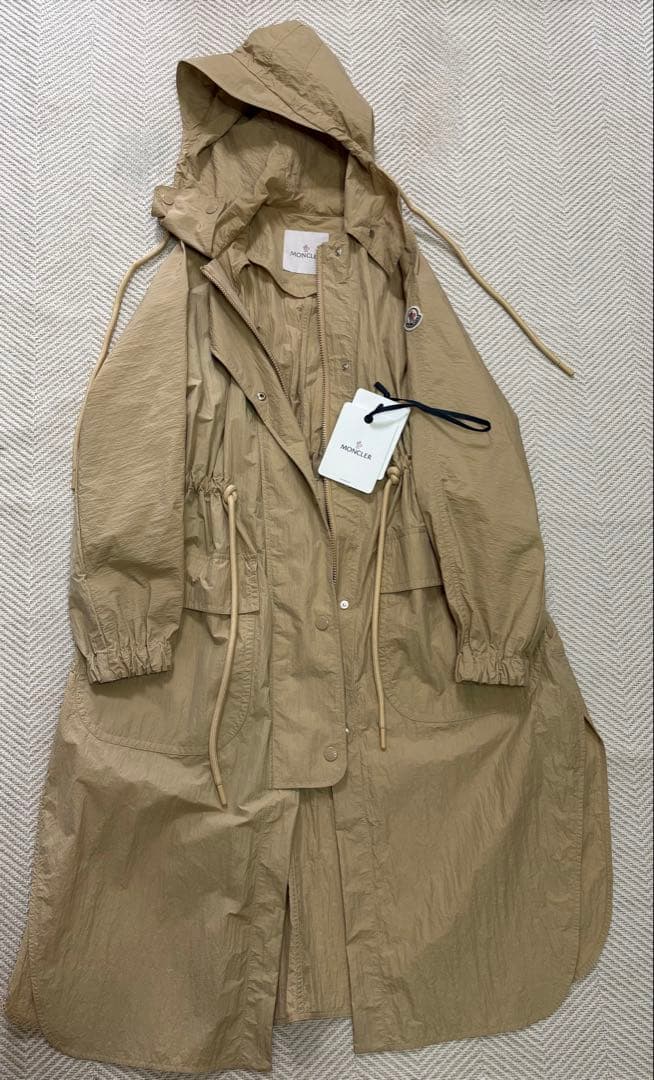 モンクレール MONCLER 美品 SOLOGNE ベージュ ナイロンコート