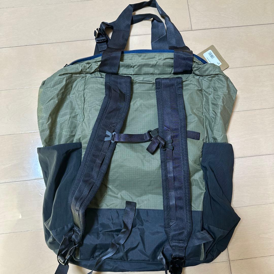 パタゴニアUltralight Black Hole Tote Pack