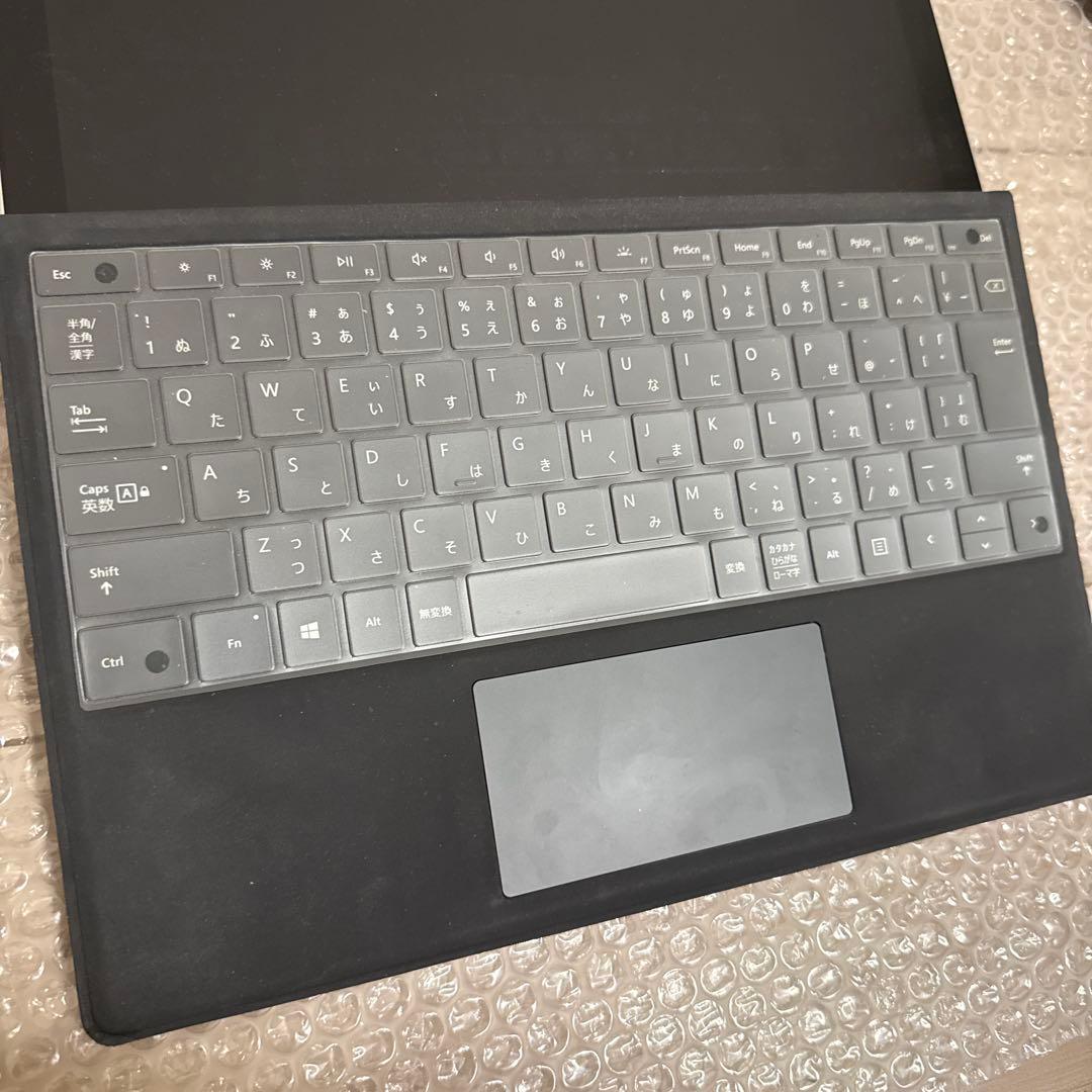 パソコン surface Pro 7