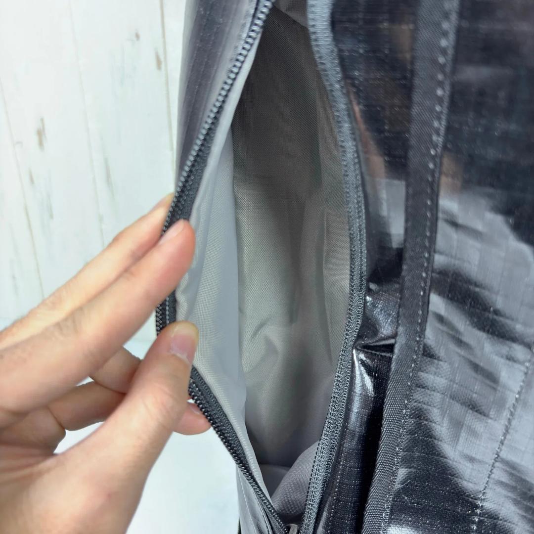 【美品】Patagonia Black Hole Duffel 40L ローラー