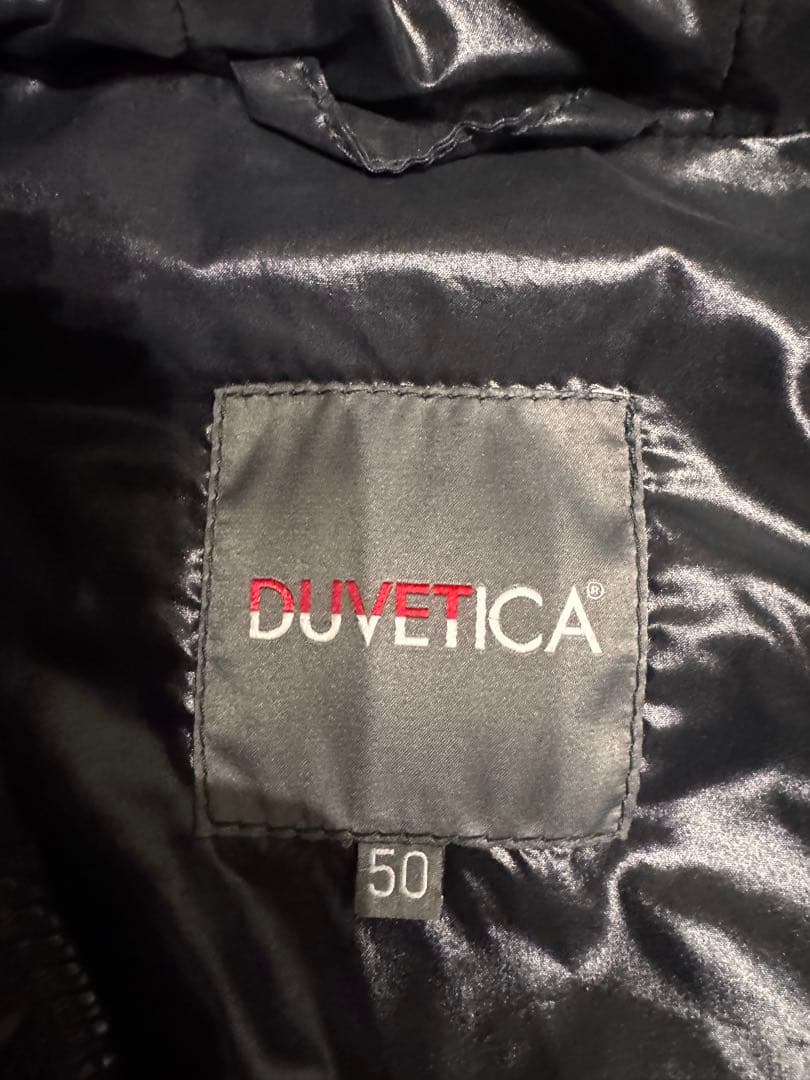 DUVETICA ベスト