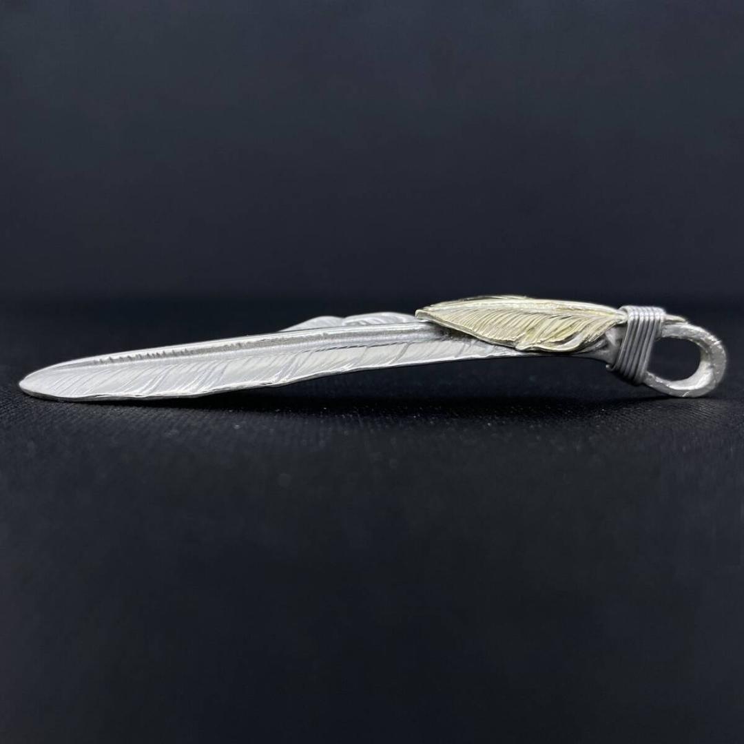 goro's K18 ゴールド 上金 特大 フェザー ペンダント 右向き