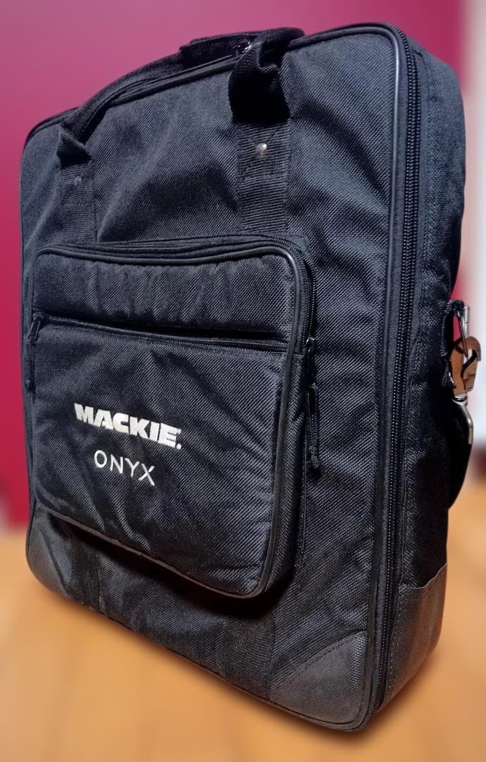 MACKIE 16チャンネル・プレミアム・アナログミキサー ONYX1620i