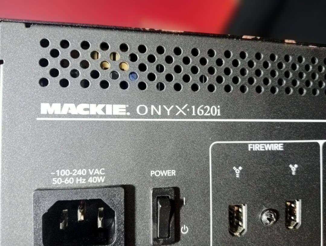 MACKIE 16チャンネル・プレミアム・アナログミキサー ONYX1620i